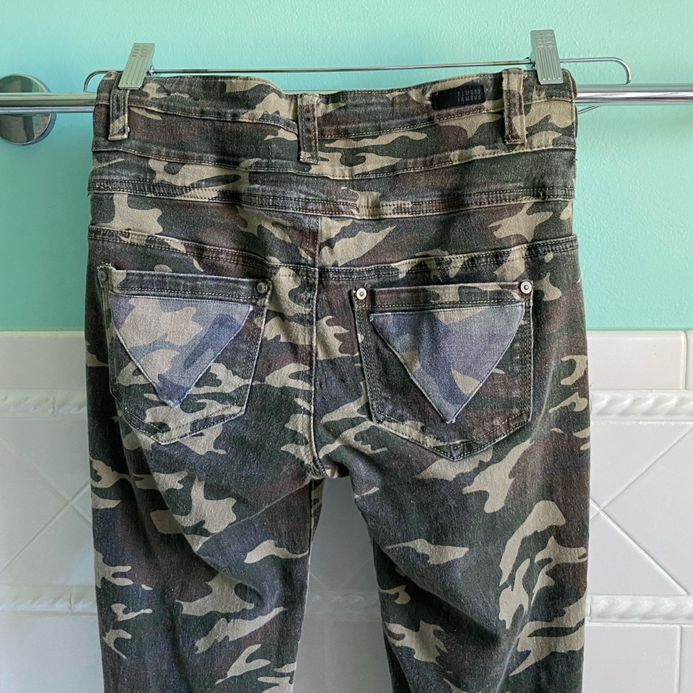 Camo Stretch Denim Flare Pants 32” inseam